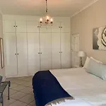 Beluga Of Constantia Guest House