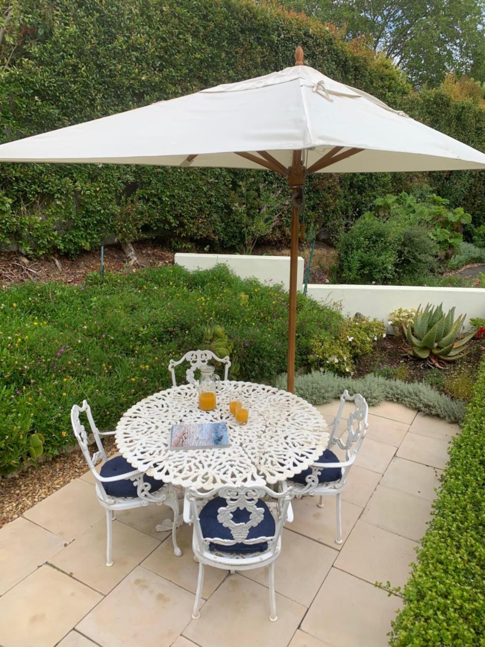 Guest house Beluga Of Constantia Cape Town